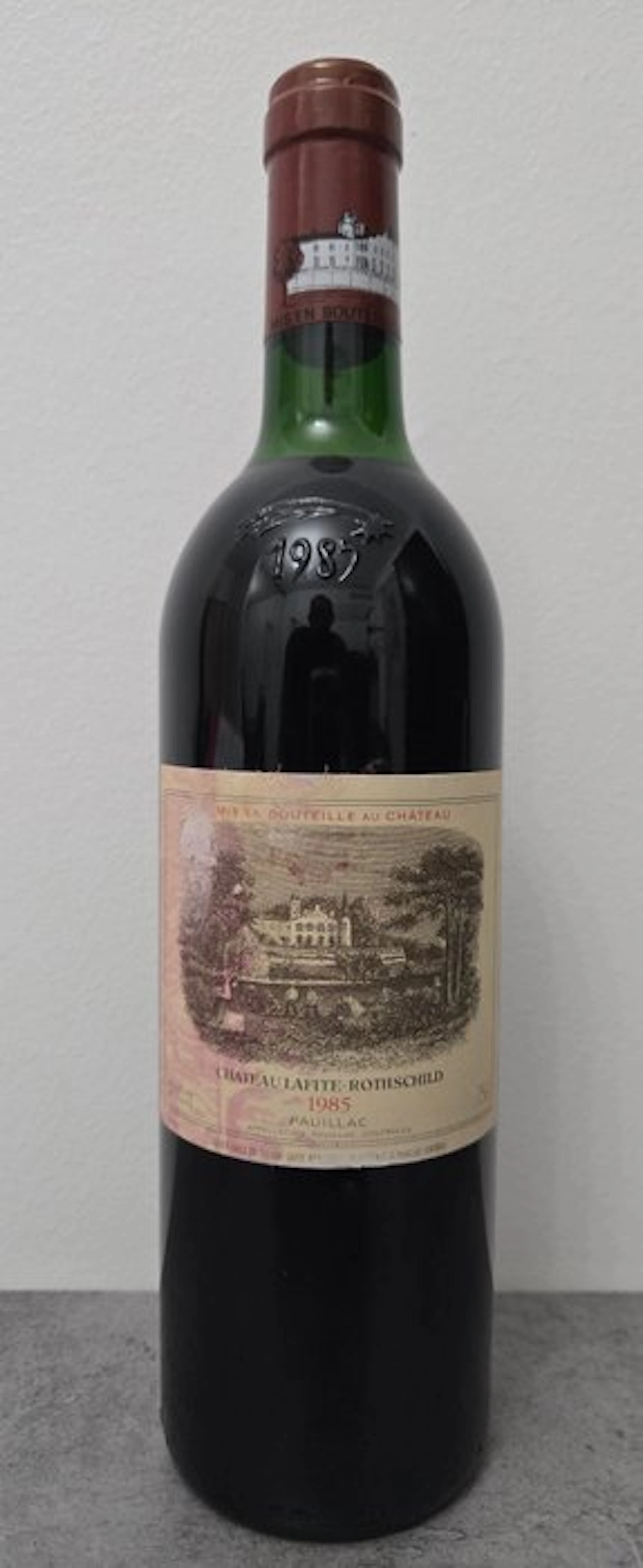 1985 Chateau Lafite-Rothschild - Pauillac 1er Grand Cru...