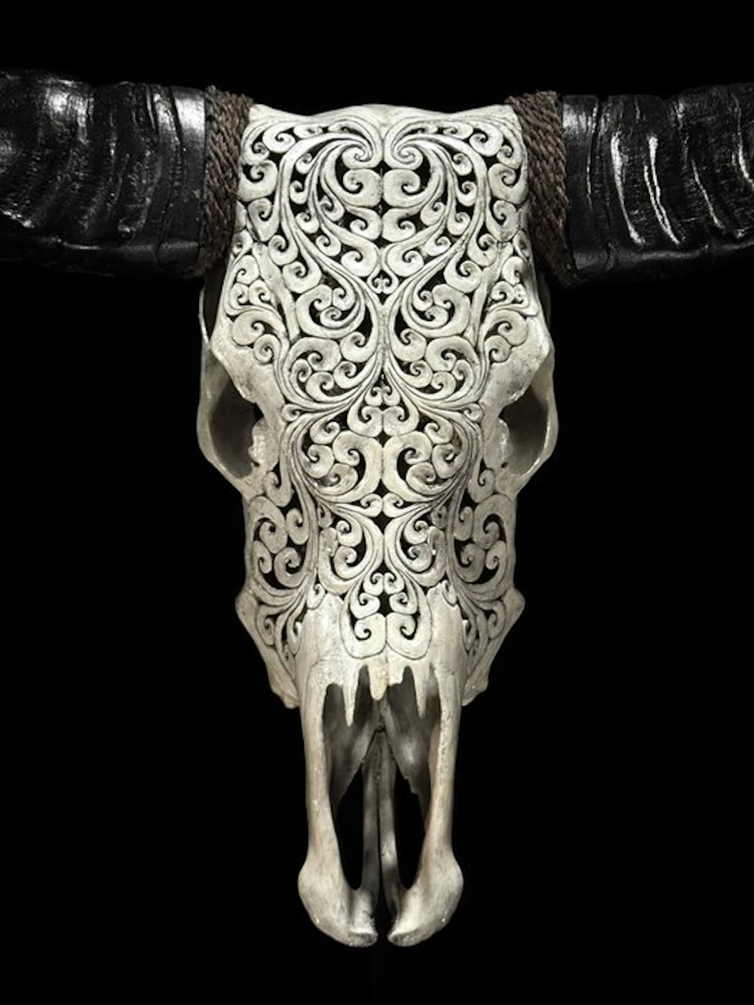 NO RESERVE PRICE - Authentic Large Grey Hand carved...