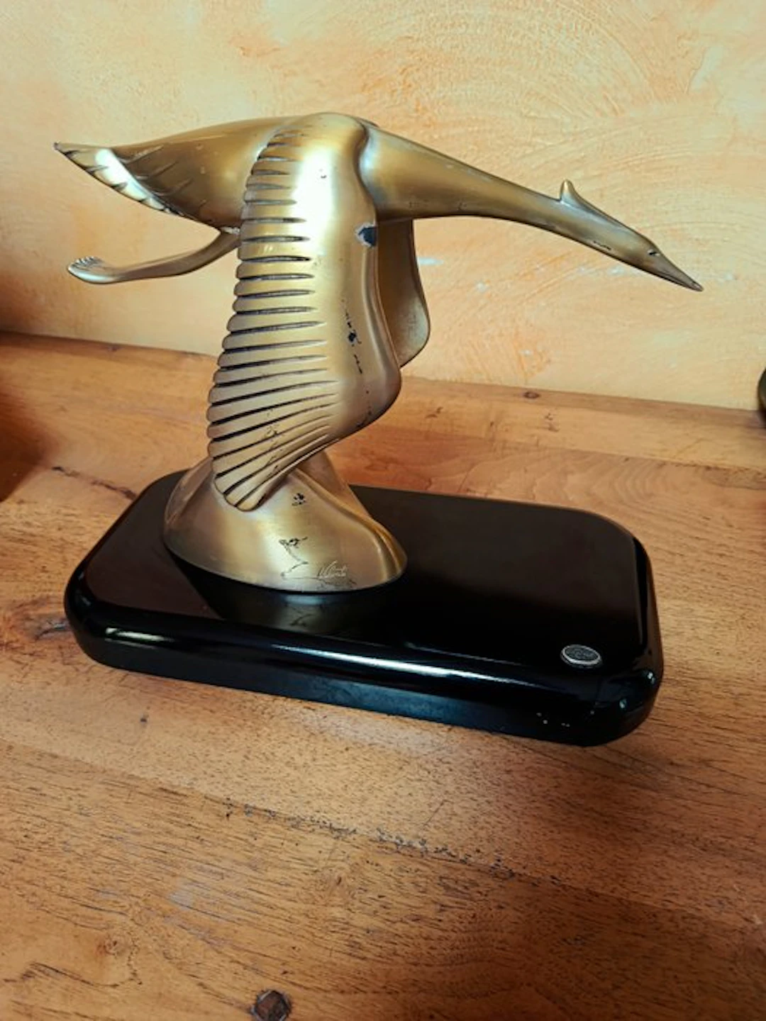 Valenti - Mascot - Hispano suza - Resin