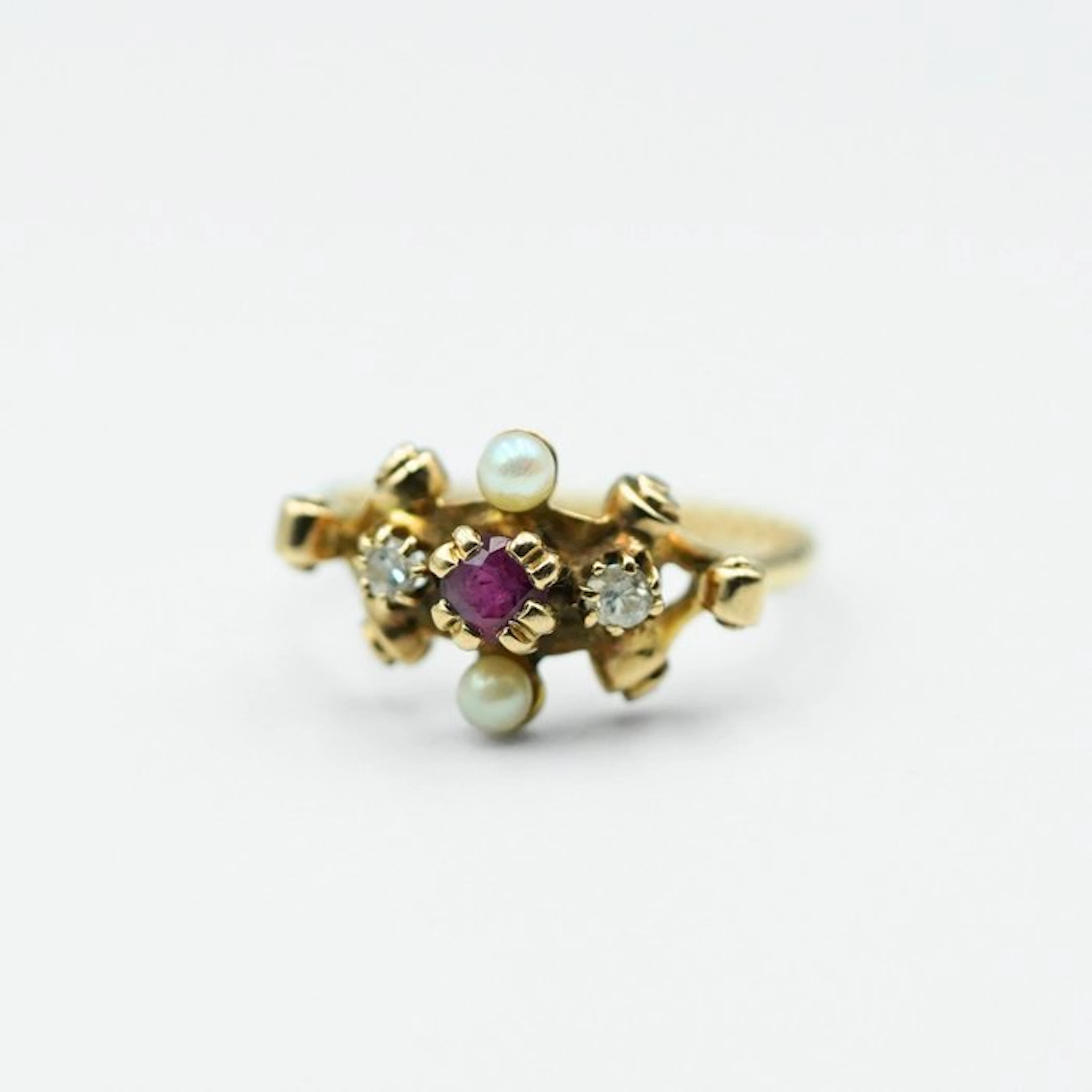 Ring - 14 kt. Yellow gold Ruby - Diamond