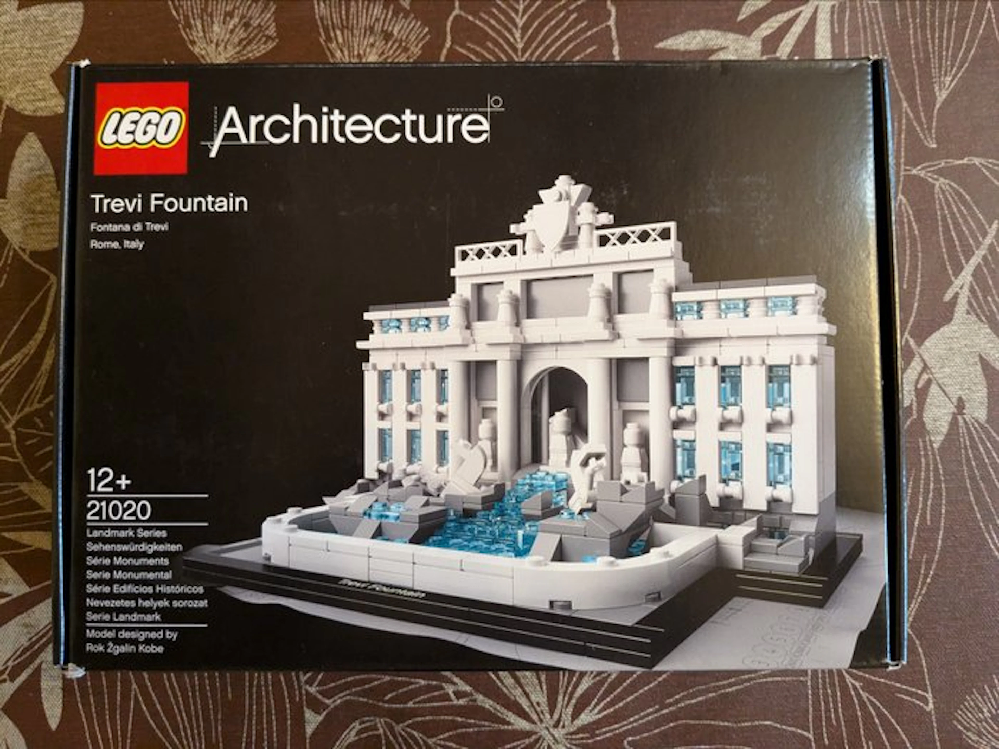 LEGO Set - 21020 - Architecture - Trevi Fountain