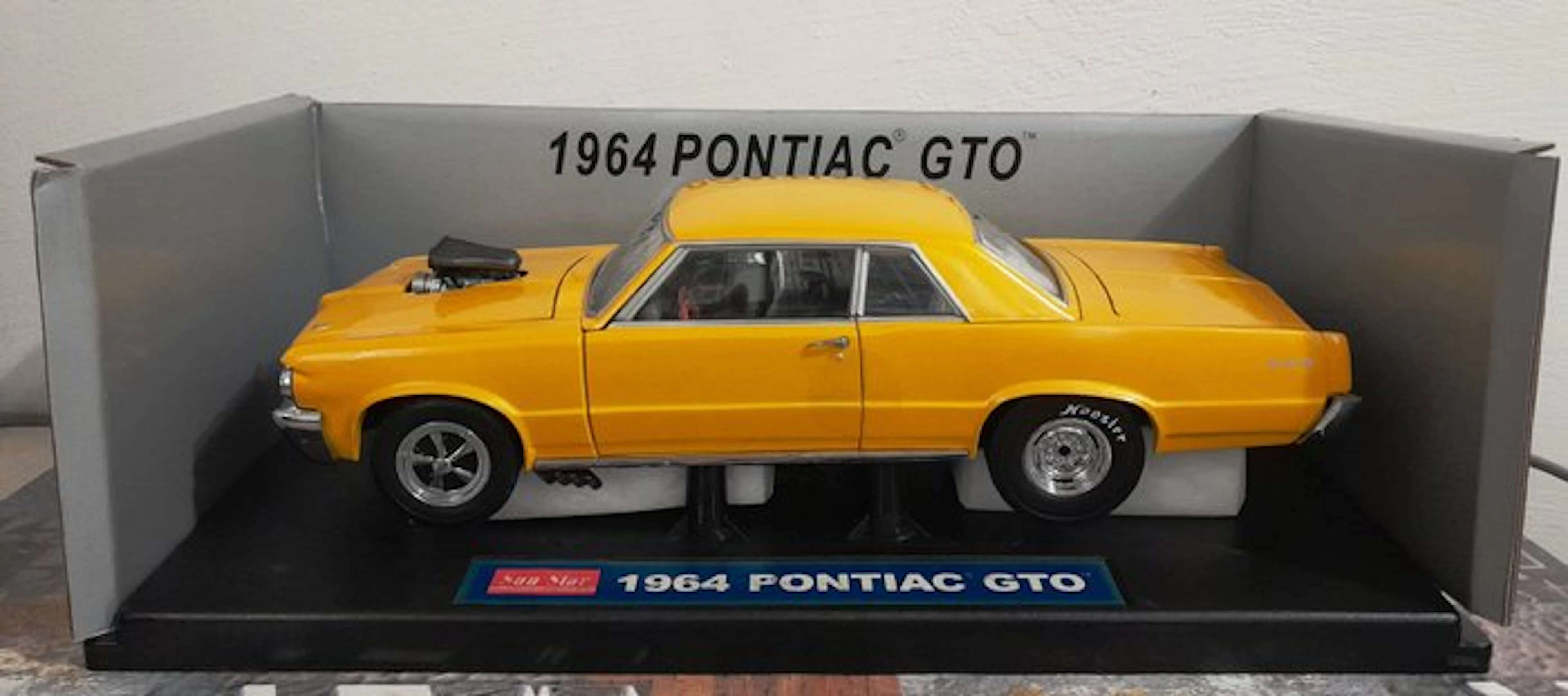 Sunstar 1:18 - Model car - Pontiac GTO 1964 - Pro street drag