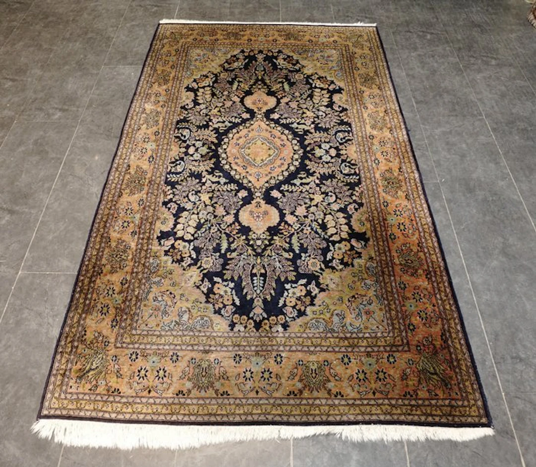Cashmere Silk - Carpet - 220 cm - 135 cm - silk carpet