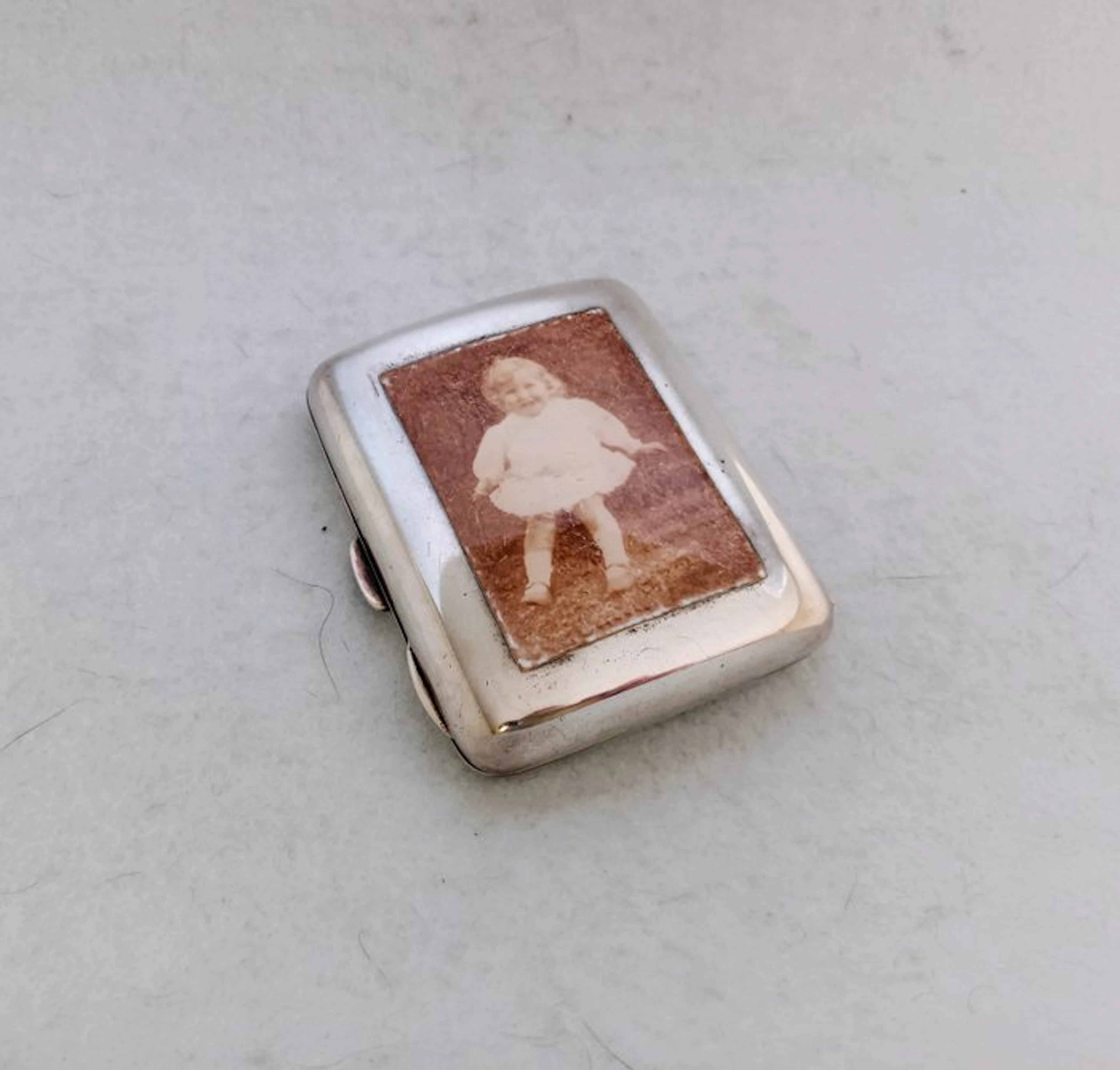 Unique Picture - Box - .925 silver, Enamel