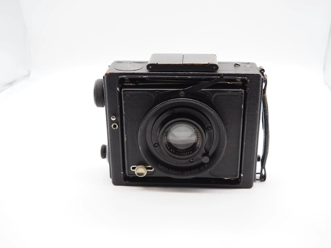 Ernemann Werke A.G. Dresden camera + 15cm lens Box camera