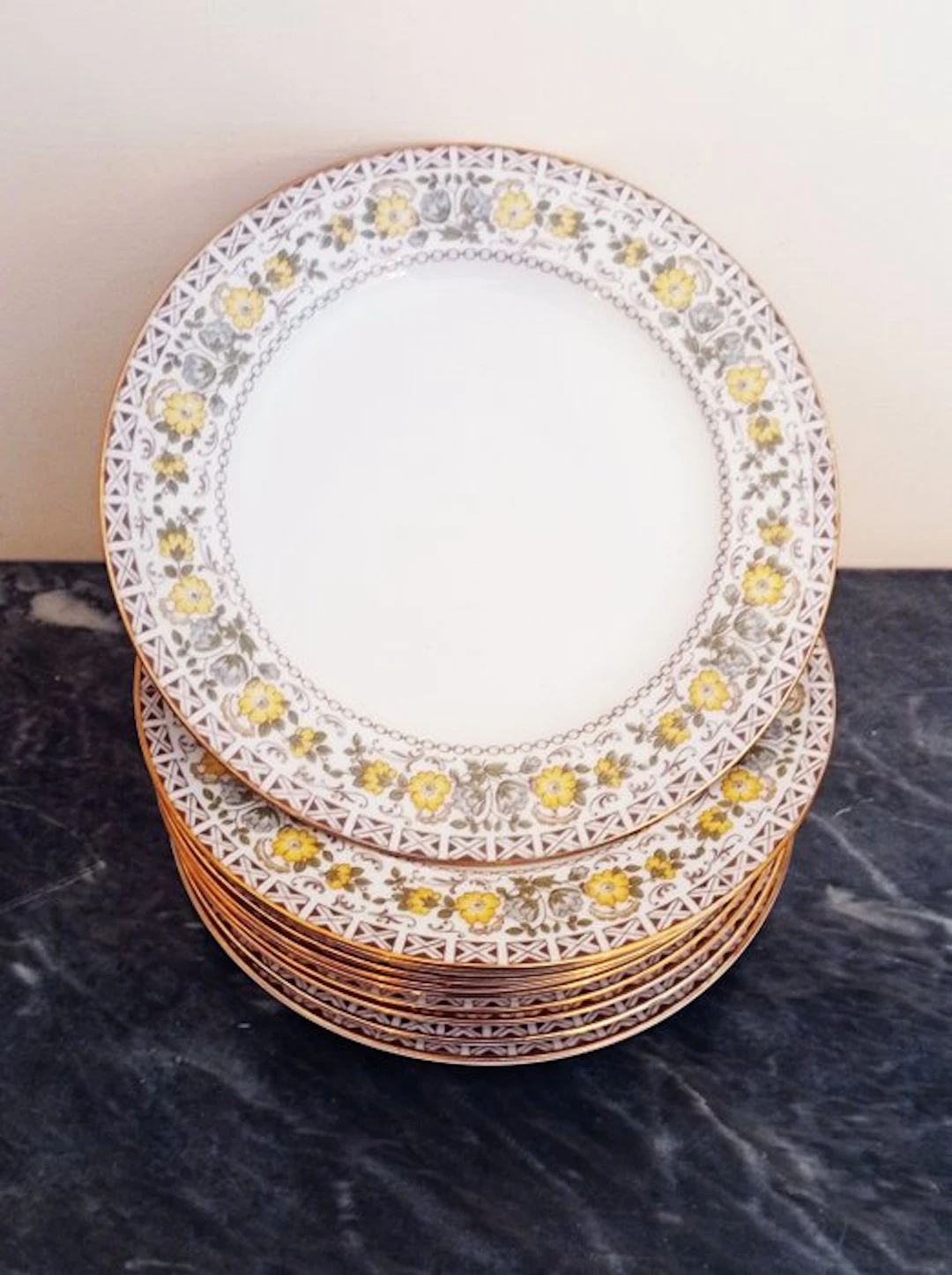 Royal Tettau - Saucer (11) - Porcelain - set of porcelain saucers