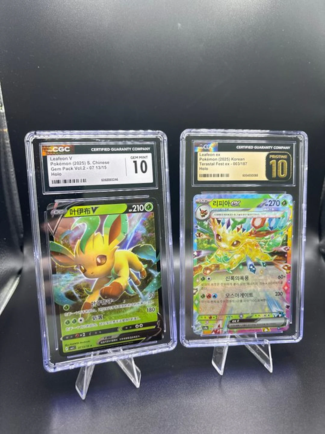 Pokémon - 2 Graded card Leafeon Lot - CGC Pristine 10