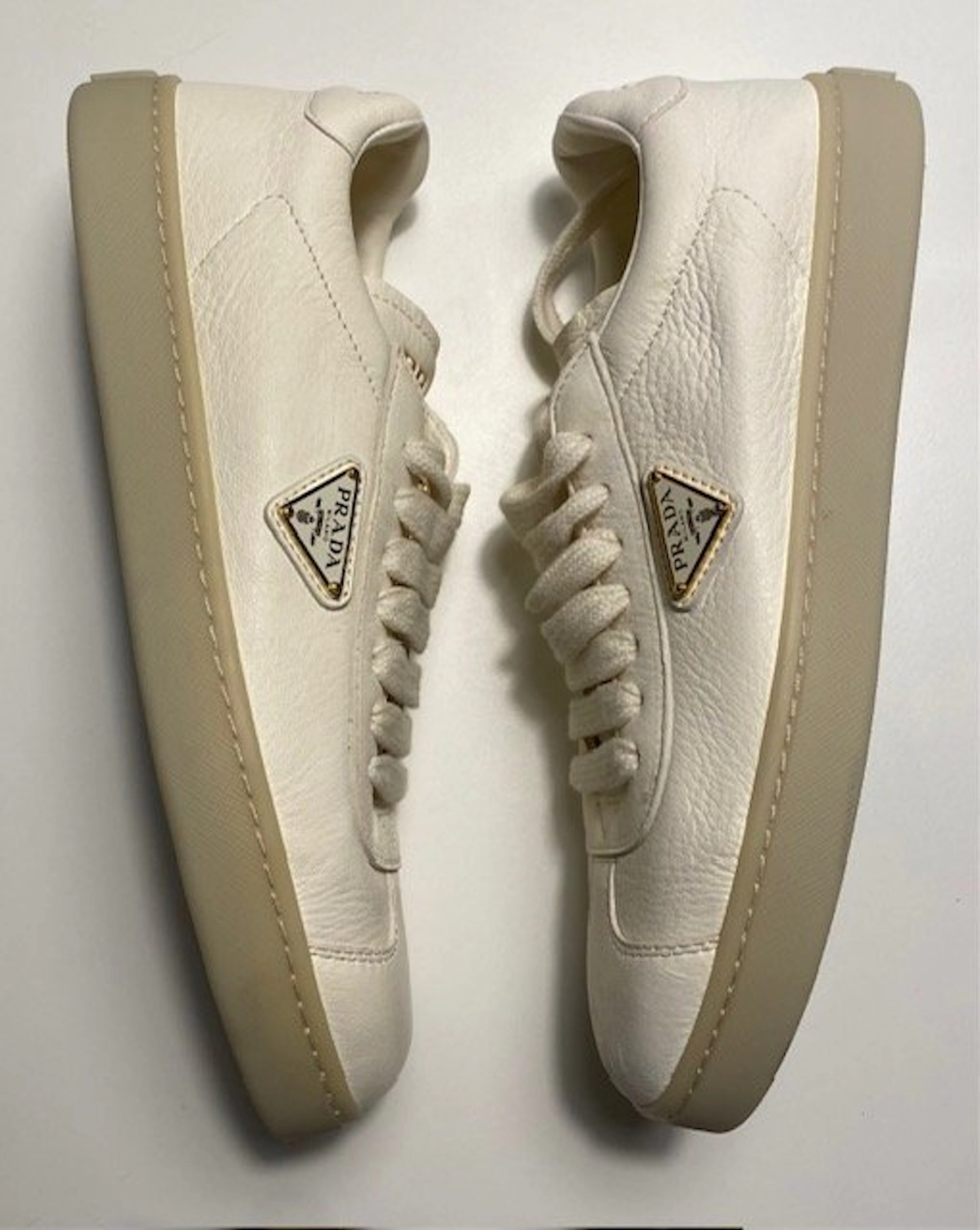 Prada - Sneakers - Size: EU 37 - New with tags
