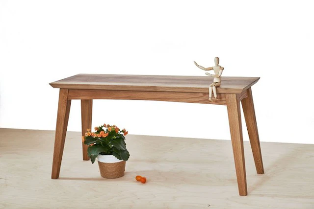 Jean Baptiste van den Heede - Side table - Direction - Walnut