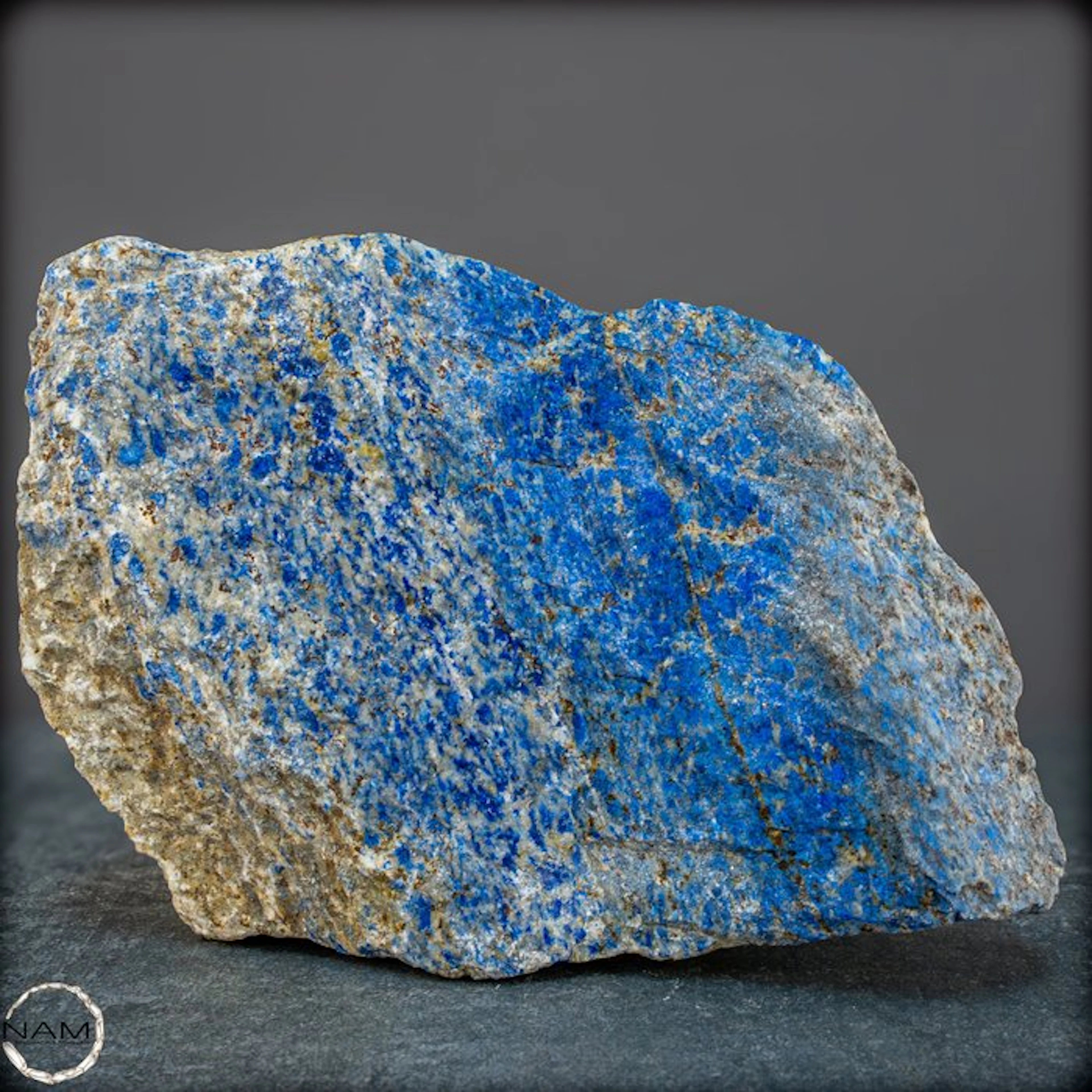 Natural lapis lazuli – royal blue raw piece with golden...