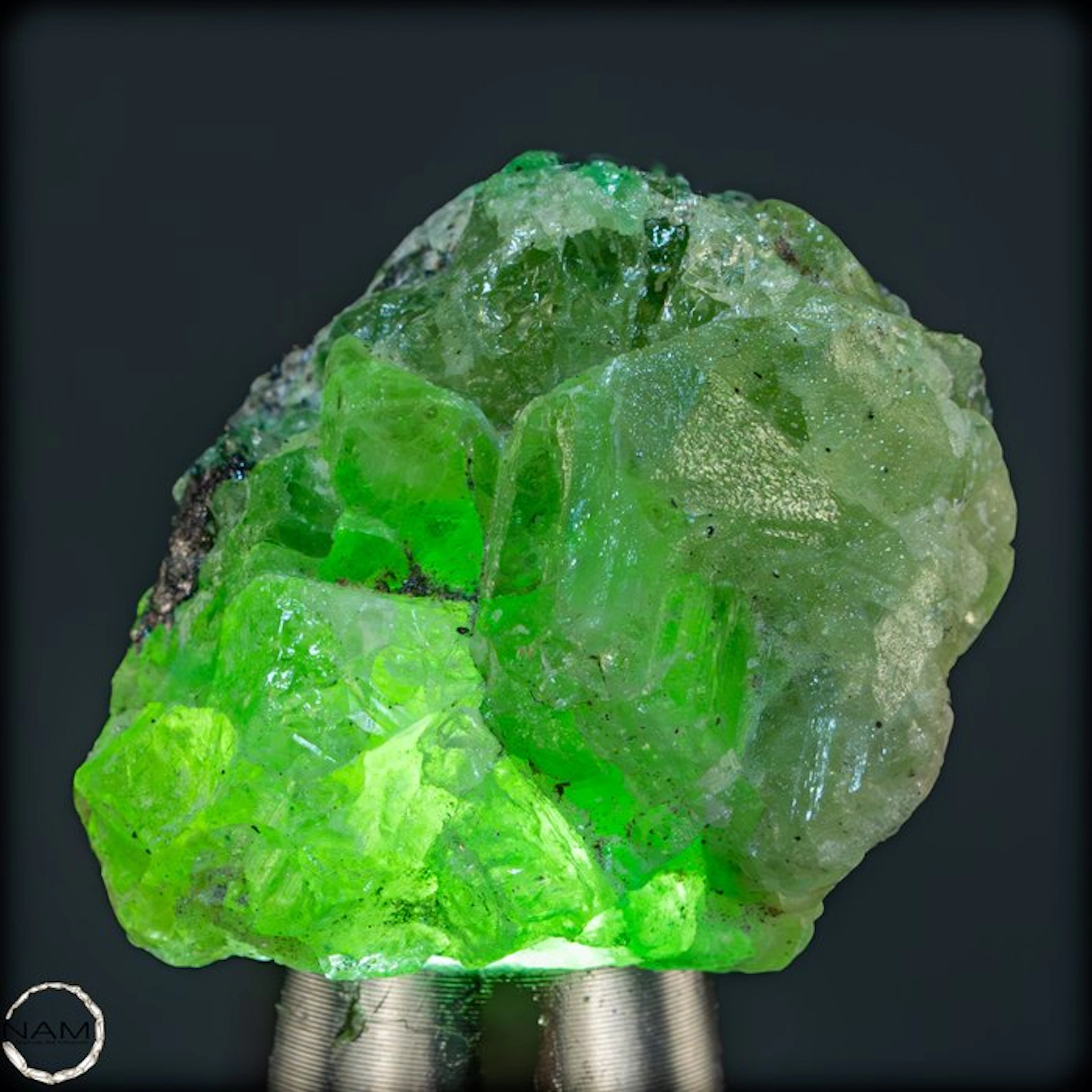 Natural top-quality Tsavorite crystal from Tanzania. 71.25 ct- 14.25 g