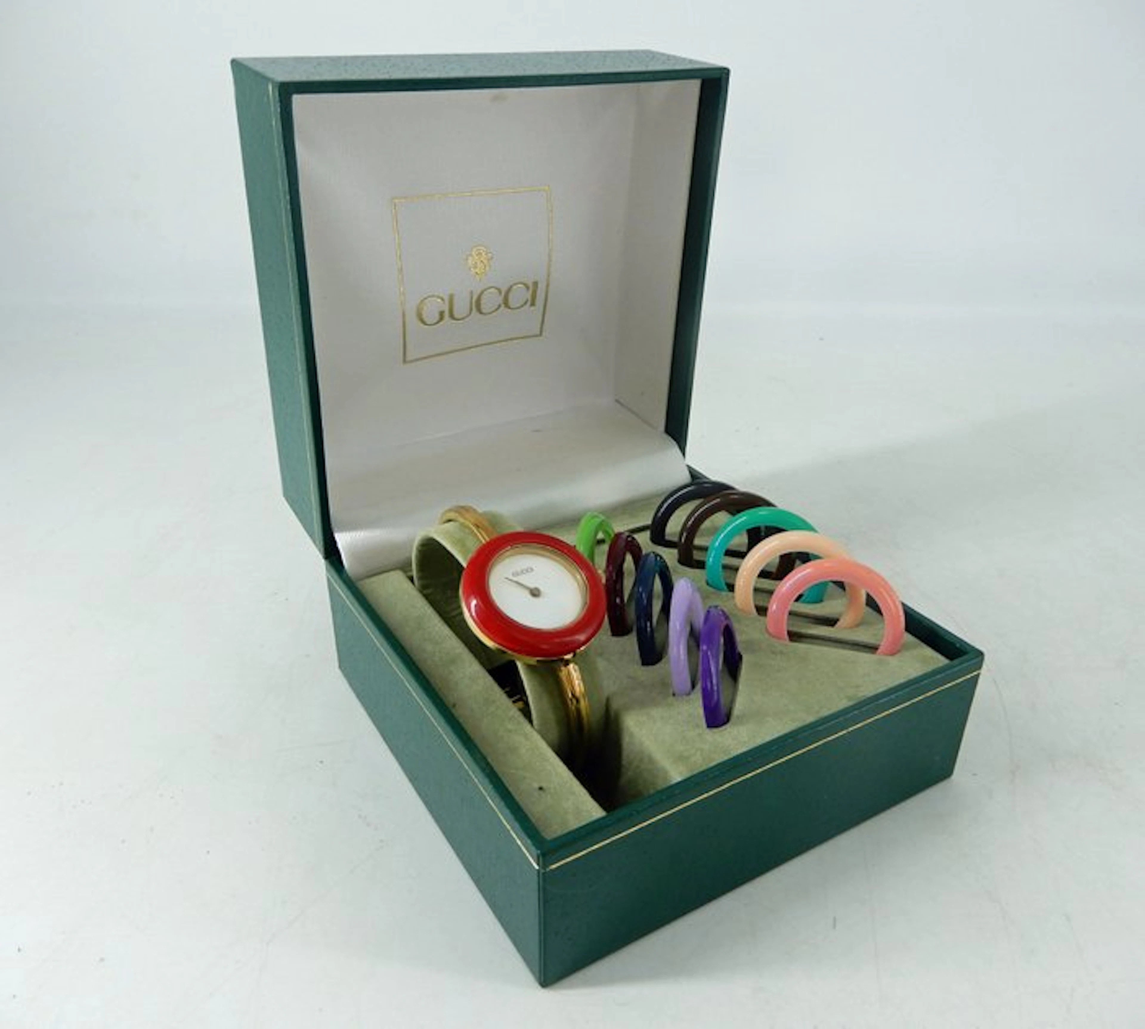 Gucci - Very rare 11/12.2 Gucci bangle watch with...