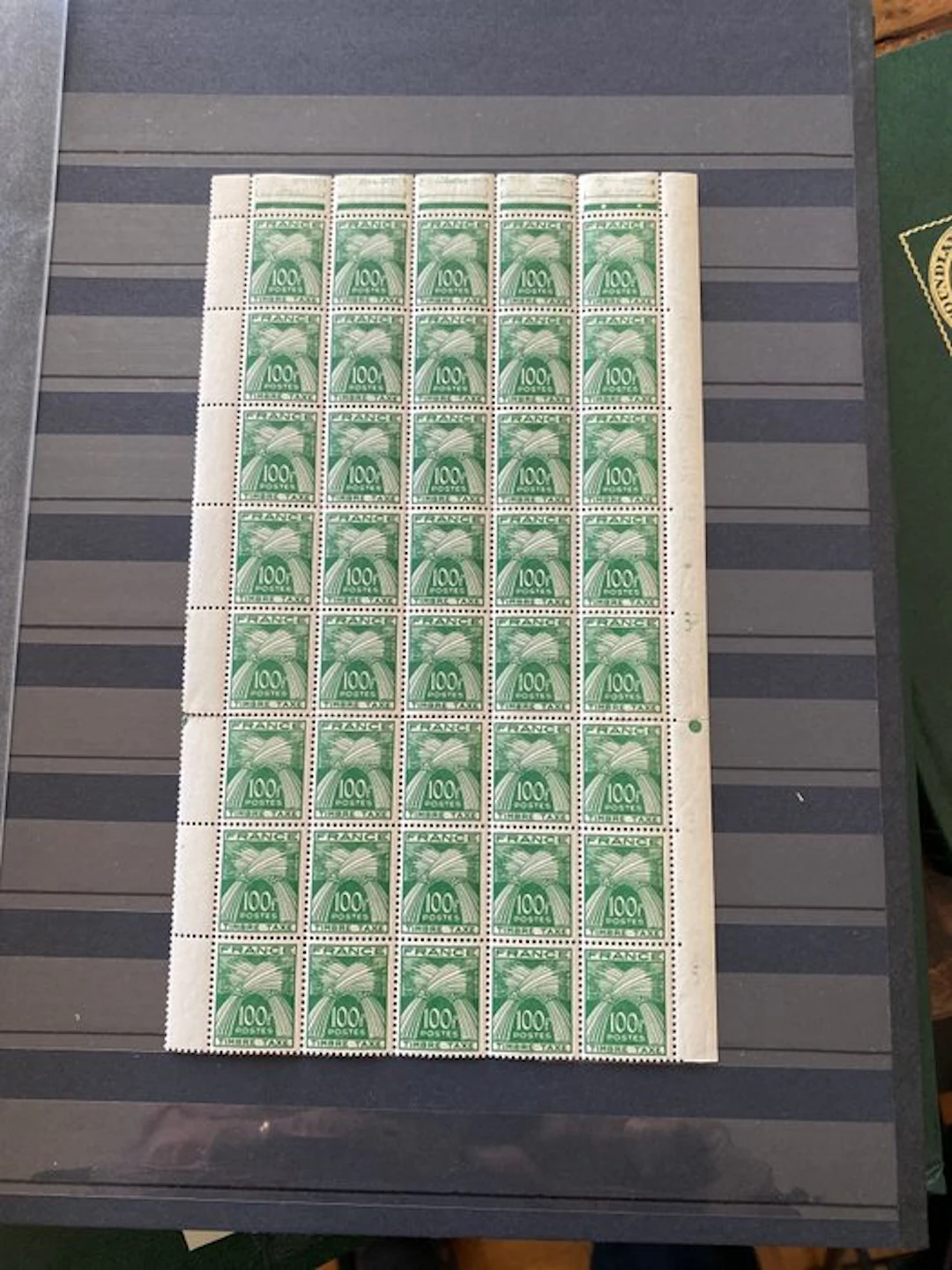 France 1946/1955 - New tax stamps** Number 89 sheet of 40 - Yvert et Tellier