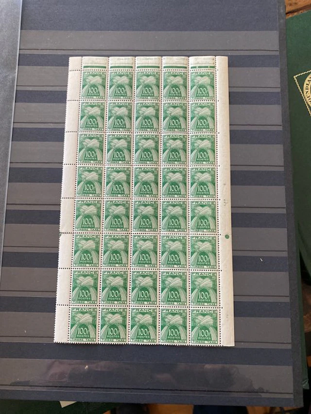 France 1946/1955 - New tax stamps** Number 89 sheet of 40 - Yvert et Tellier