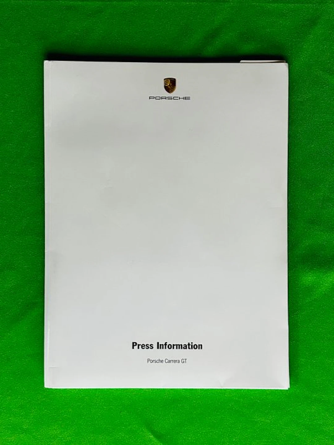 Press information - Porsche - Carrera GT - 2000