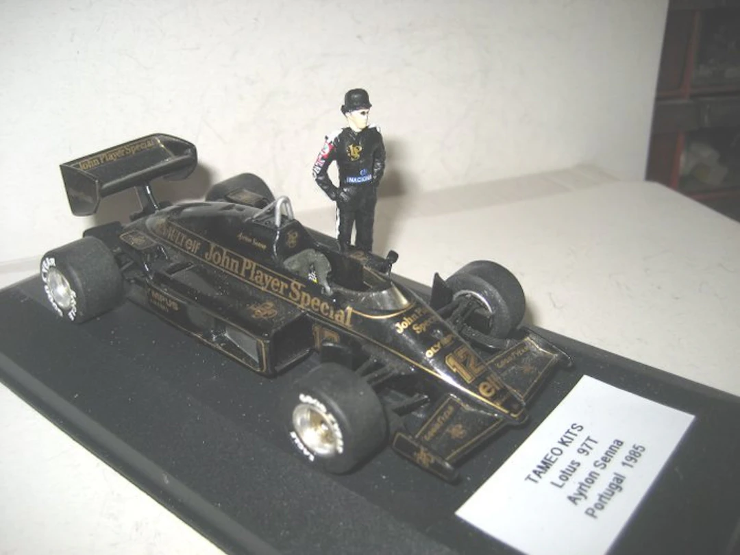 1:43 - Model car - Modello F.1 : Tameo Lotus 97T Ayrton...