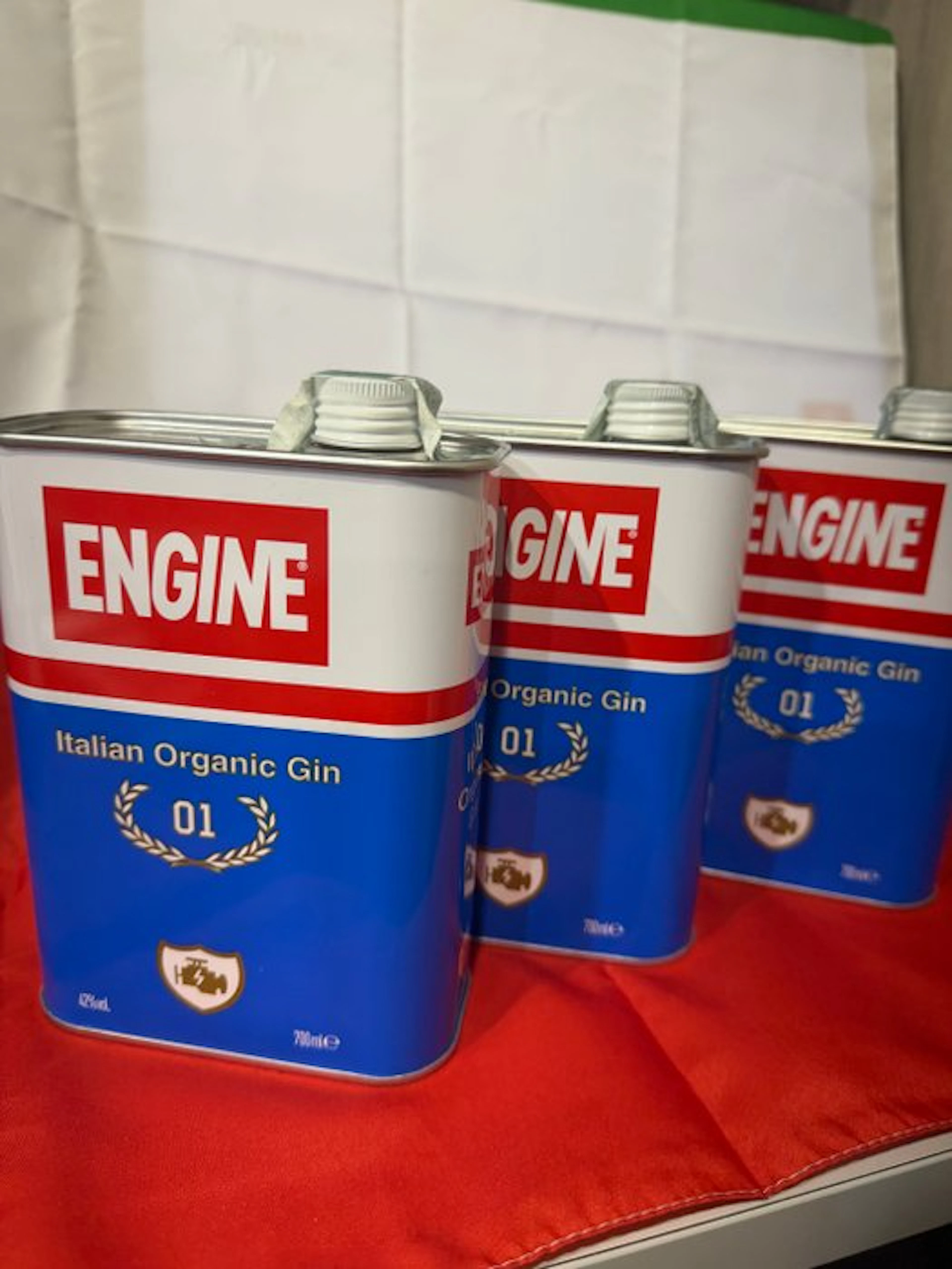 Engine - Italian Organic Gin 01 - 700ml - 3 bottles