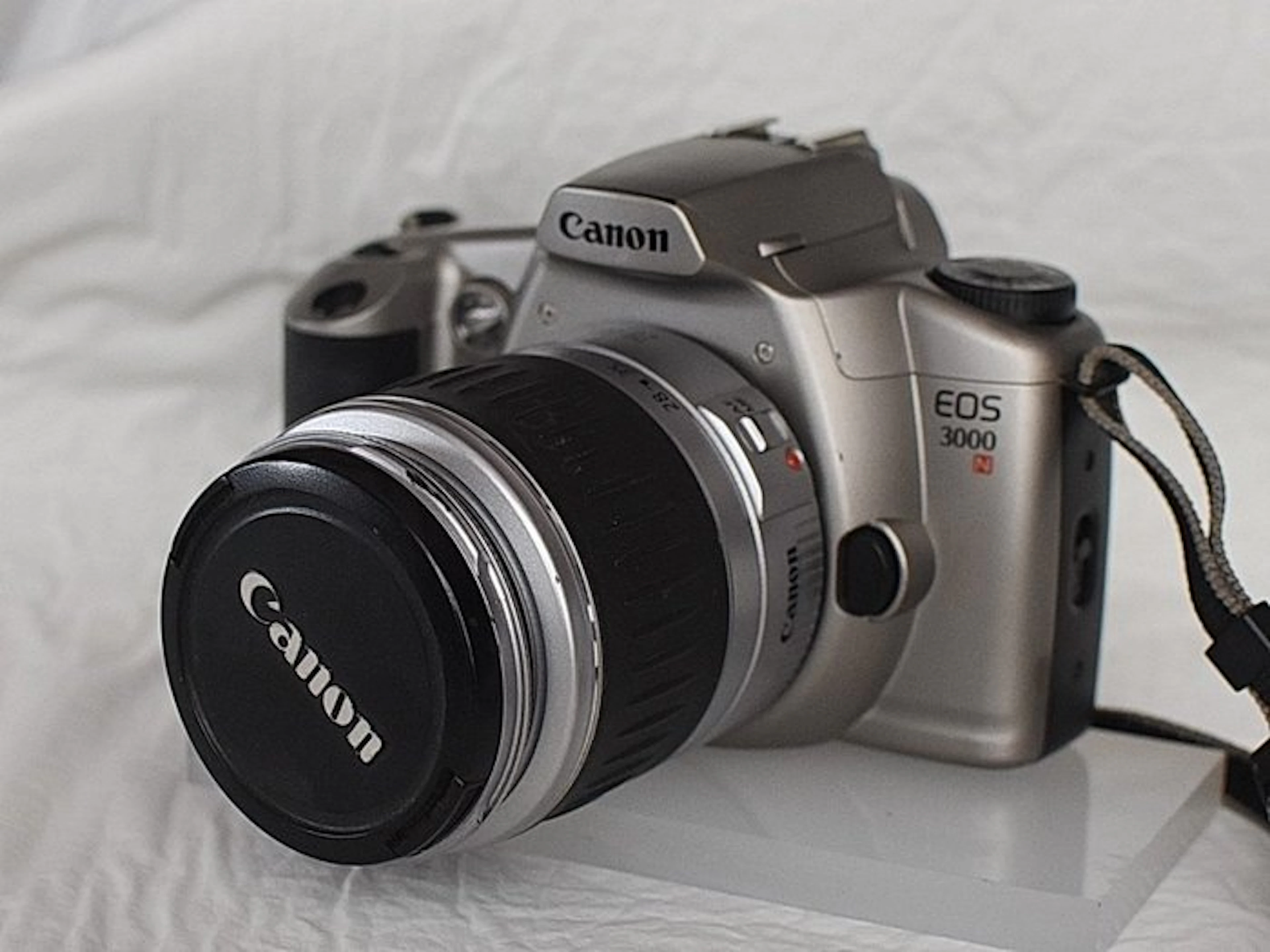 Canon EOS 3000N + 28-90mm II | Single lens reflex camera (SLR)
