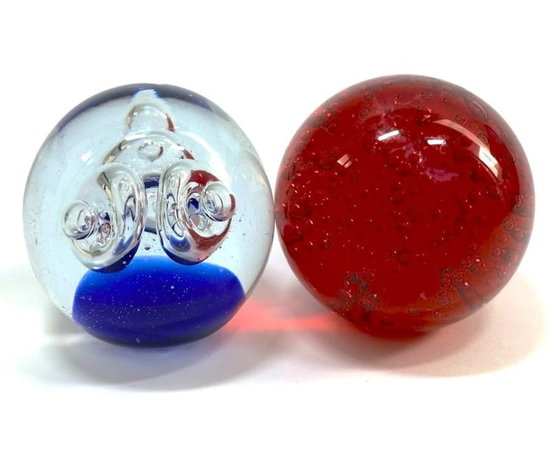 Collezione di 2 Pregiati Fermacarte in Vetro di Murano –...
