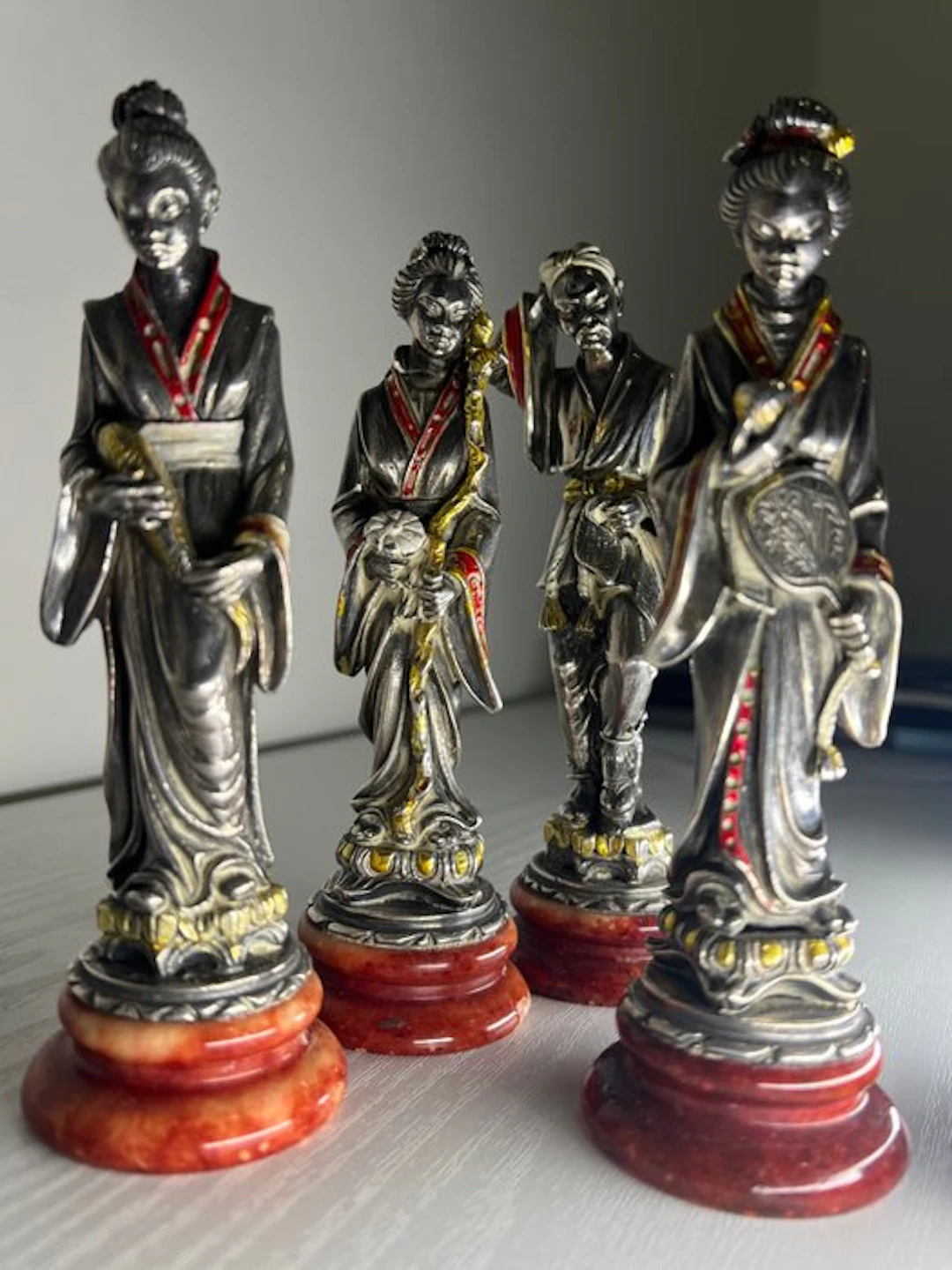 Arnaldo Giannelli - Statue
