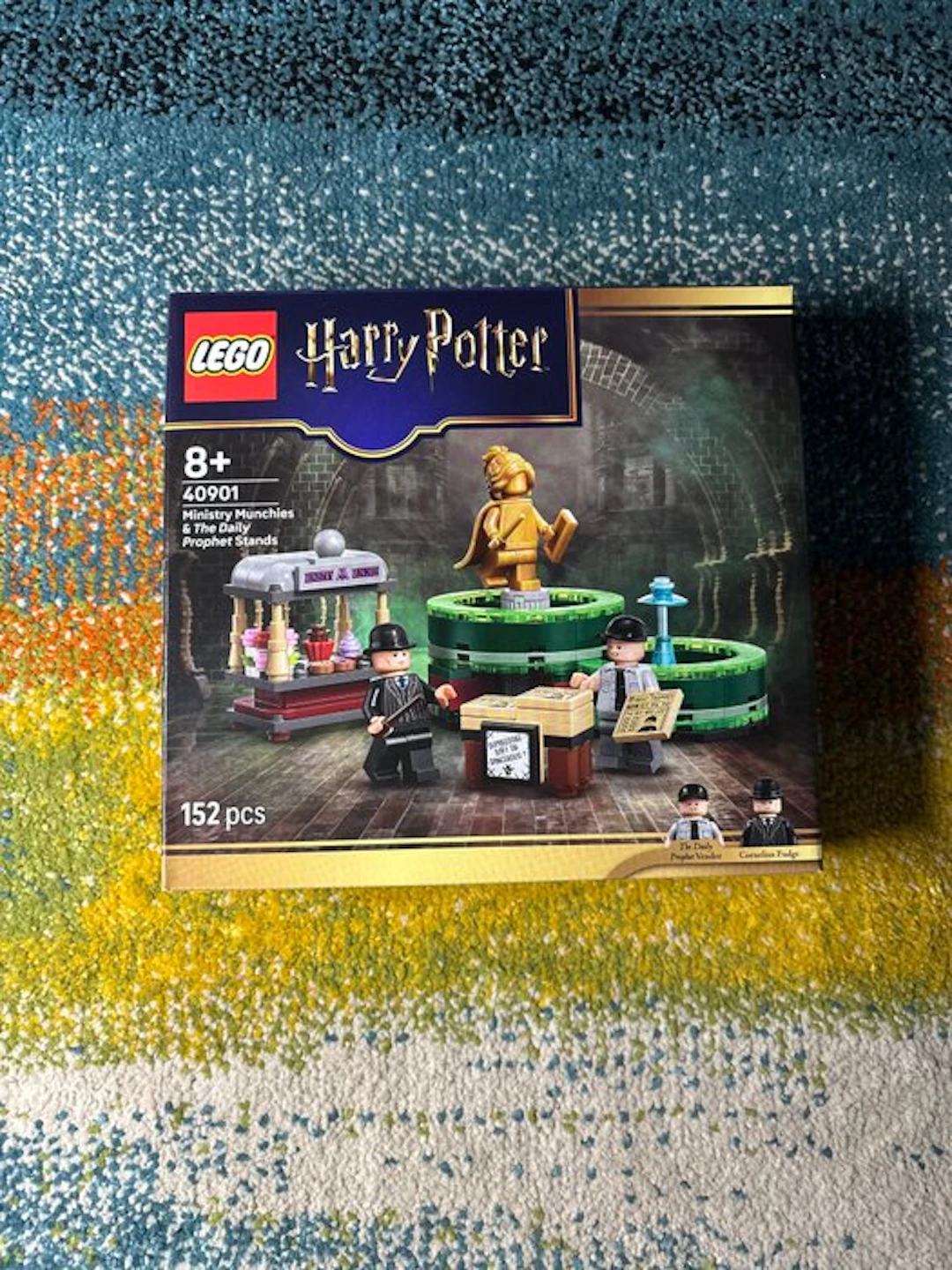LEGO Set - 40901 - Harry Potter - Ministry Munchies & The Daily Prophet Stands