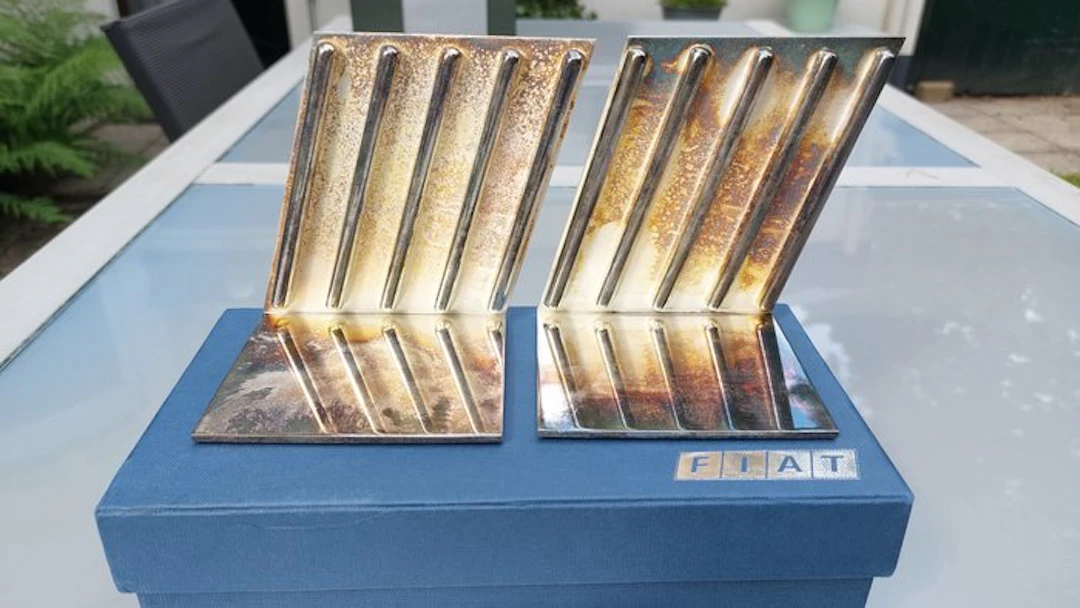 Alex Jona Torino – Limited silver-plated bookends – Press...