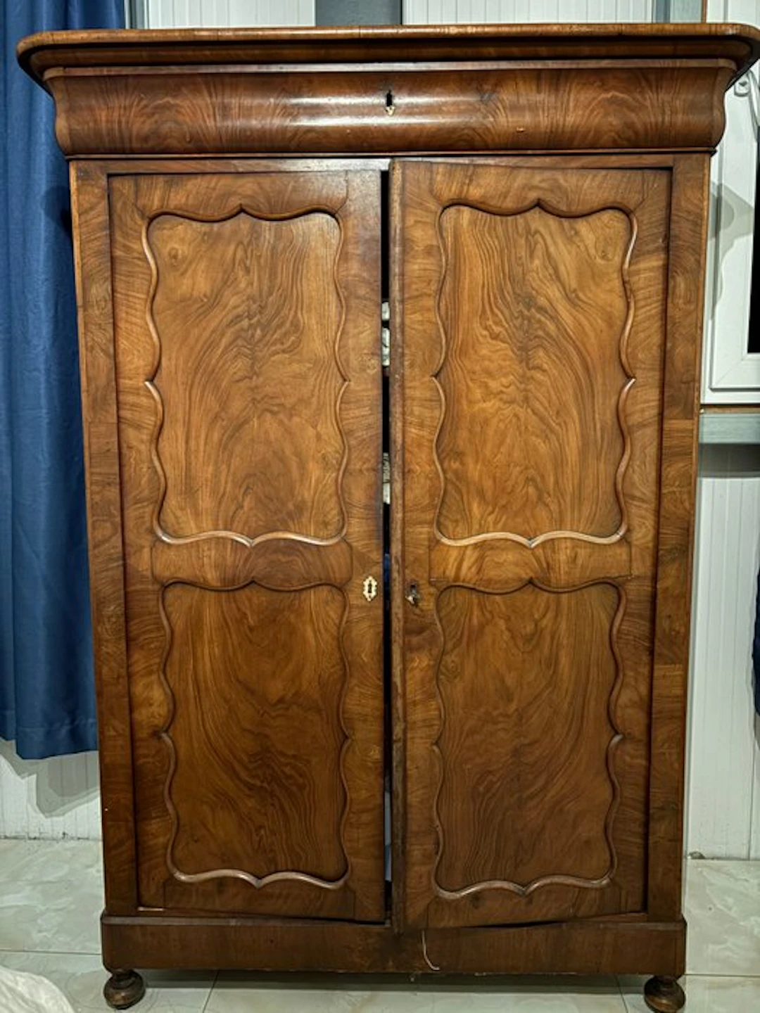 Cabinet - Mahogany - Late Biedermeier Cabinet