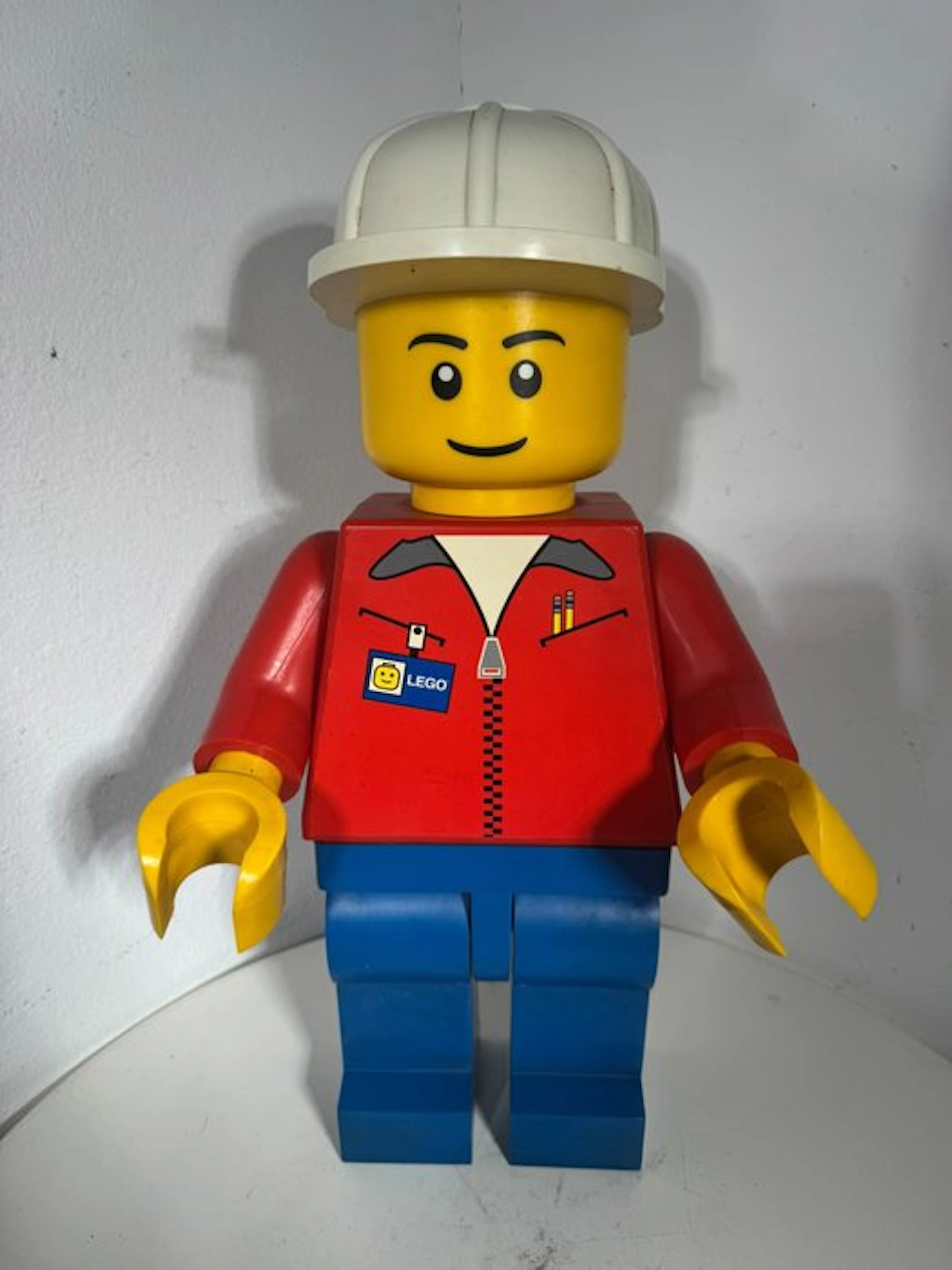LEGO Store display - City - 19-inch Minifigure - Construction Worker