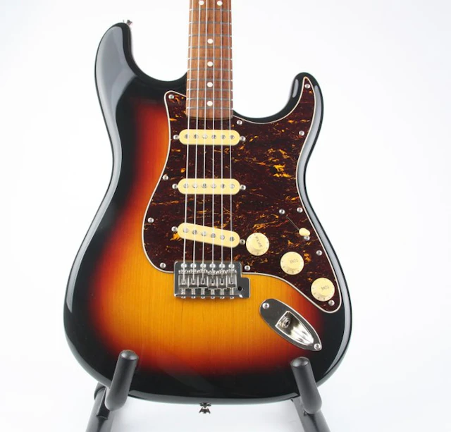 Squier - by Fender Stratocaster - - Electric guitar - China - 2017