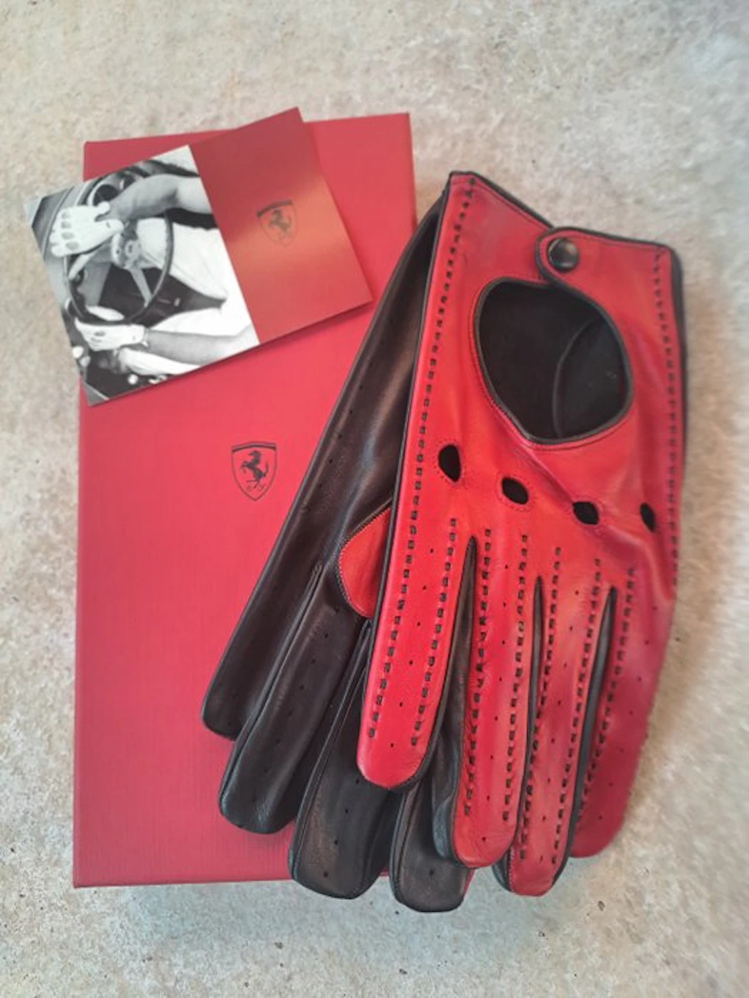 Ferrari - Gloves