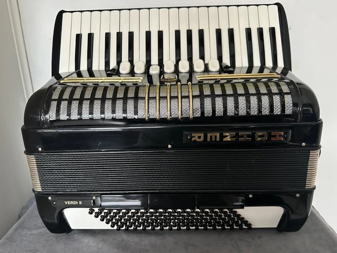 Hohner - Verdi II M - - Accordion - Germany (No reserve price)