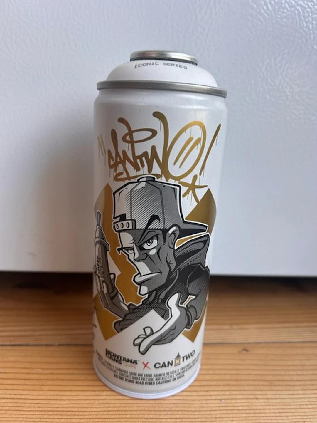 Futura 2000 (1955) - Spray signed by Canto