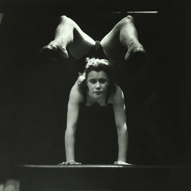 Aart Klein (1909 - 2001) - De Contortionist - 1957...