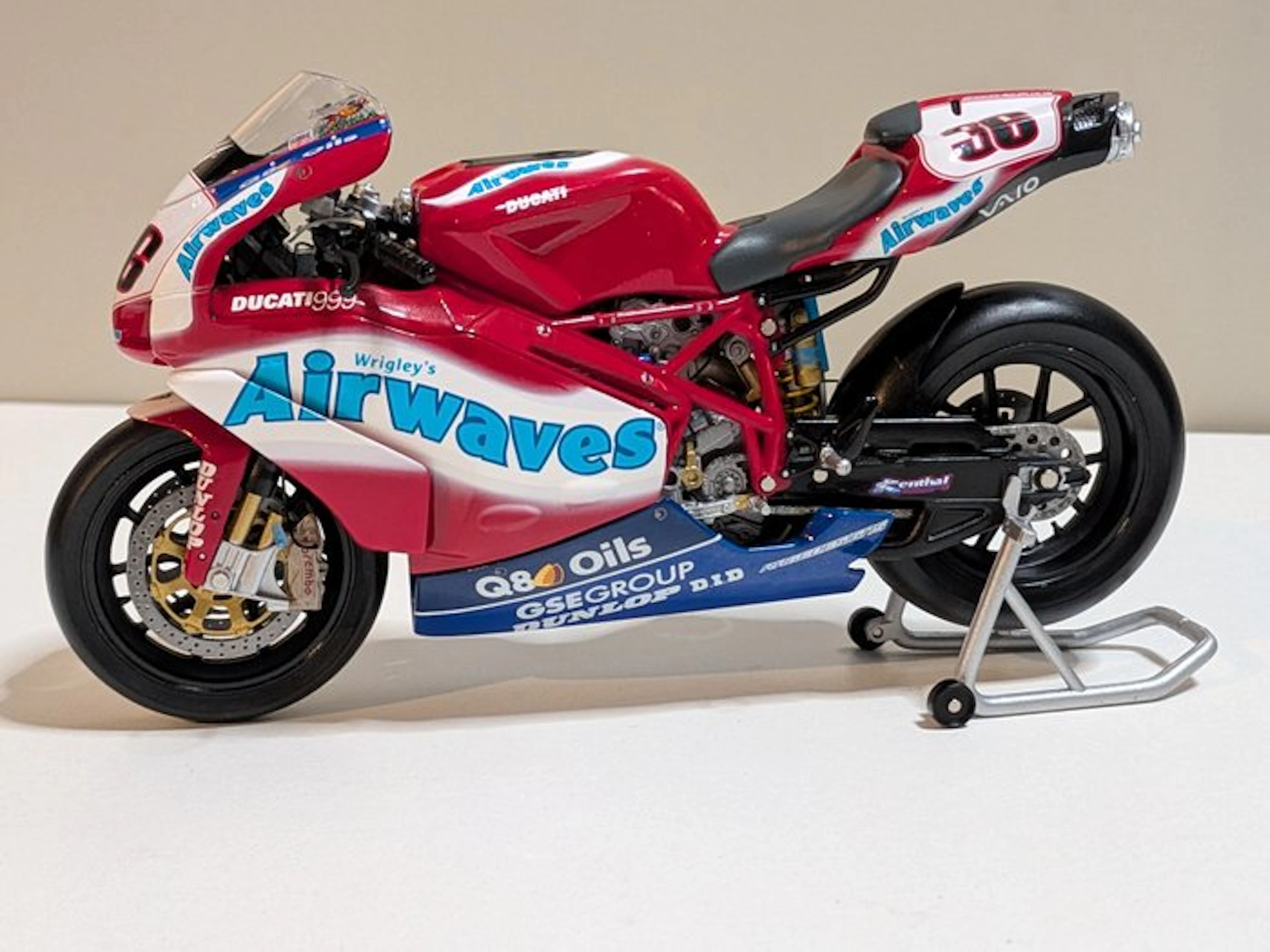 MiniChamps 1:12 - Model motorcycle - Ducati 999 - Gregorio Lavilla