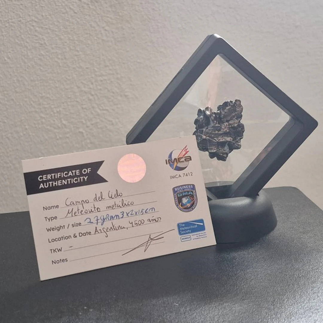 Campo del Cielo meteorite Iron meteorite - Height: 30 mm...