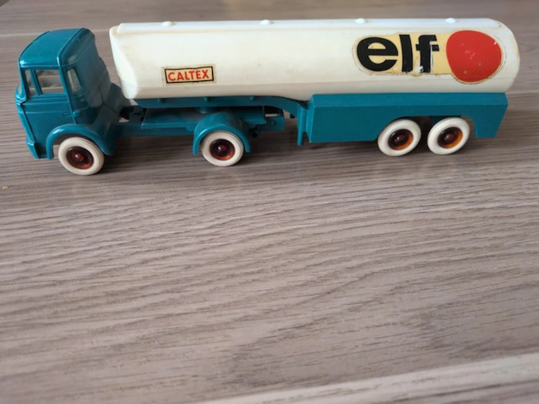 Bourbon - Toy lorry Berliet - 1960-1970 - France