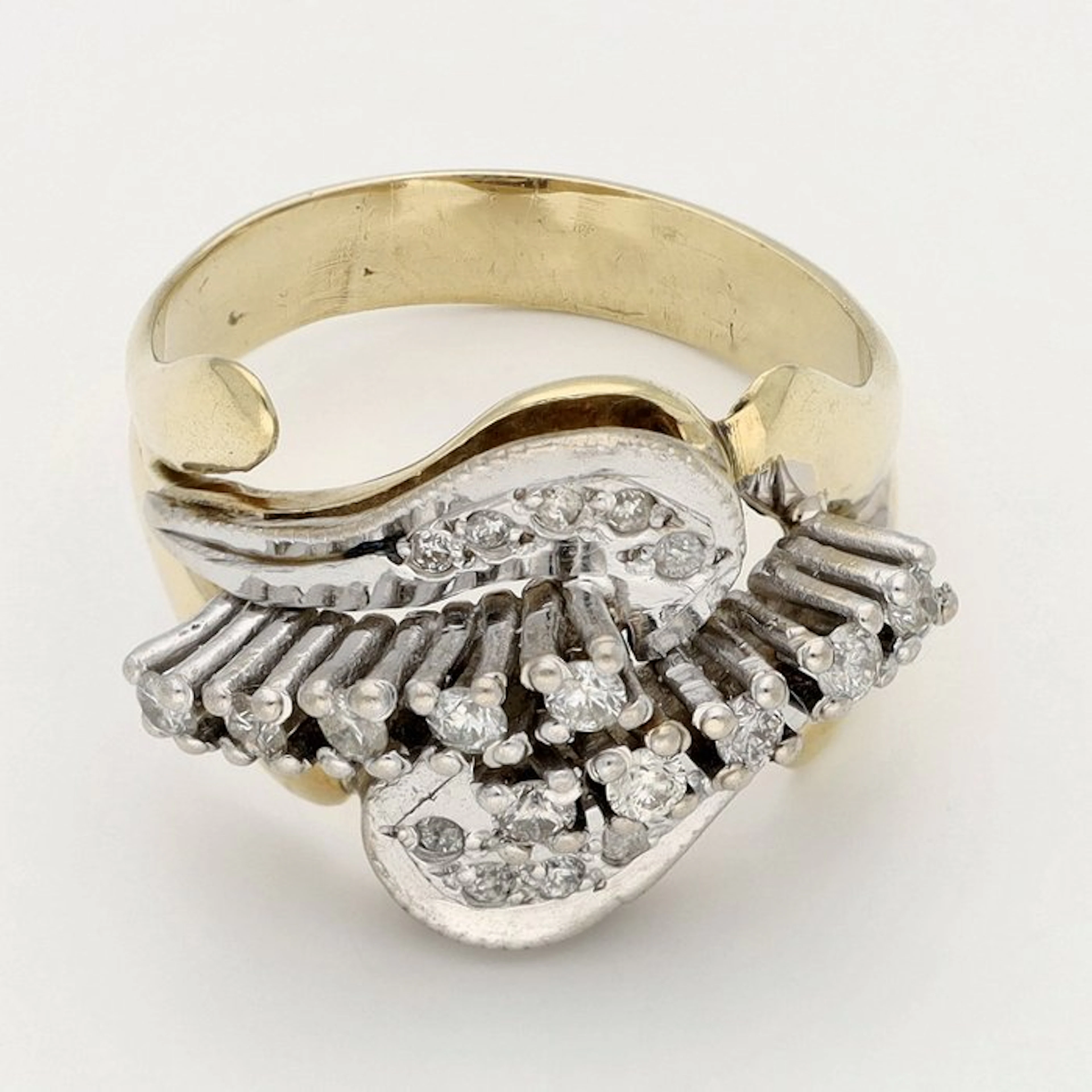 Ring - 18 kt. Yellow gold, Silver Diamond (Natural)