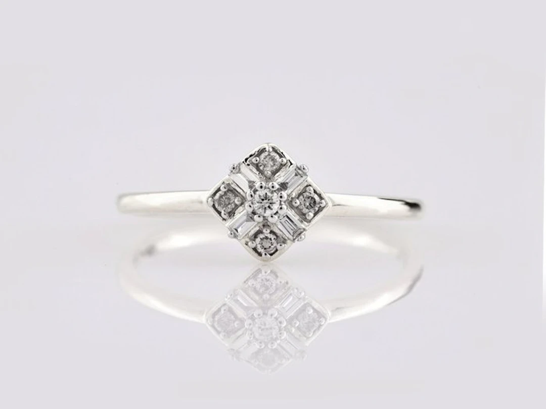 Ring - 14 kt. White gold - 0.11ct. tw. Diamond (Natural)