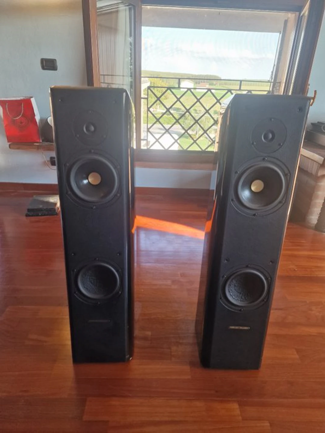 Sonus faber - Concerto Grand Piano 2-Way Floorstanding Loudspeakers Speaker set