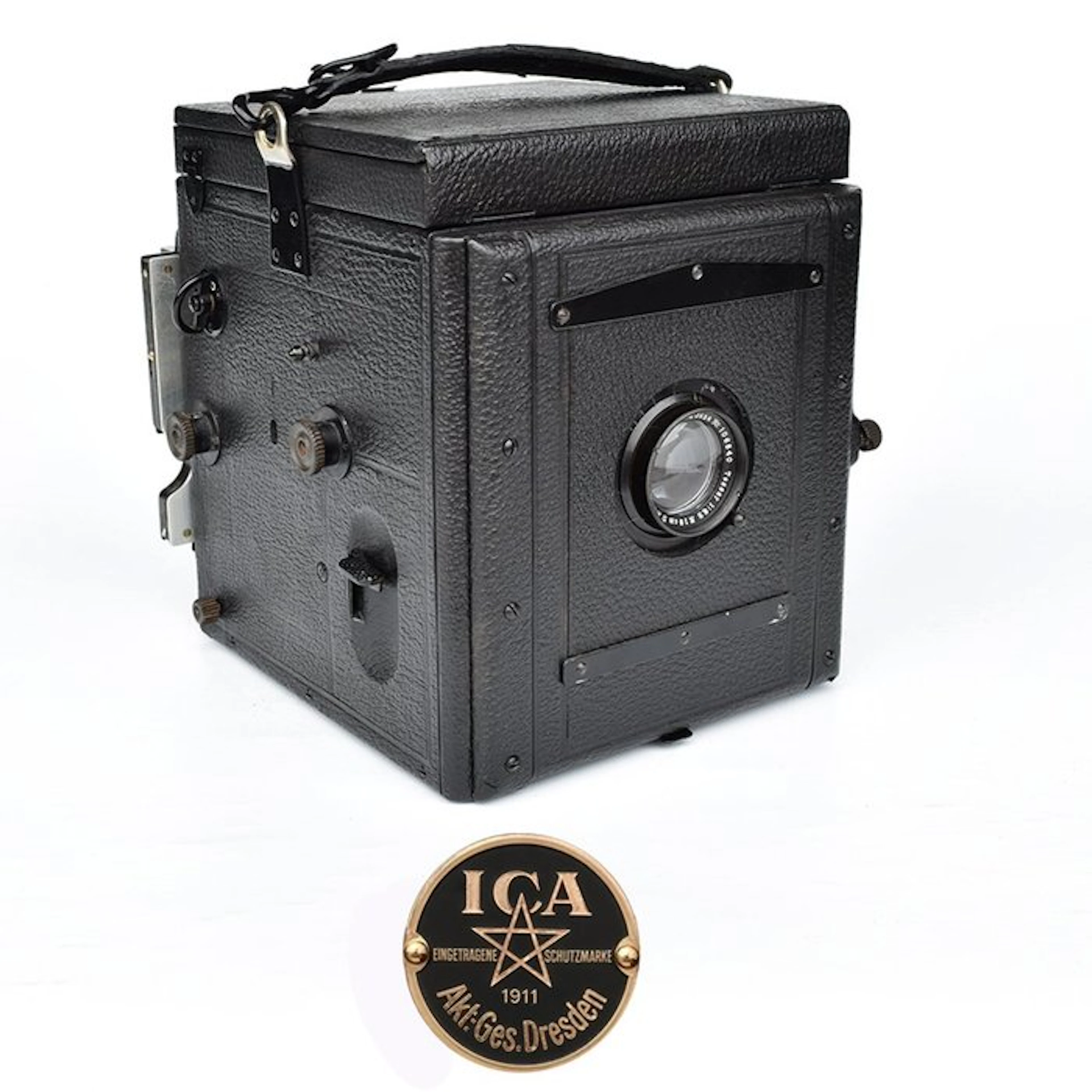 ICA Künstler Reflex type 750 + Carl Zeiss Jena Tessar 6,3/18 cm Analogue camera