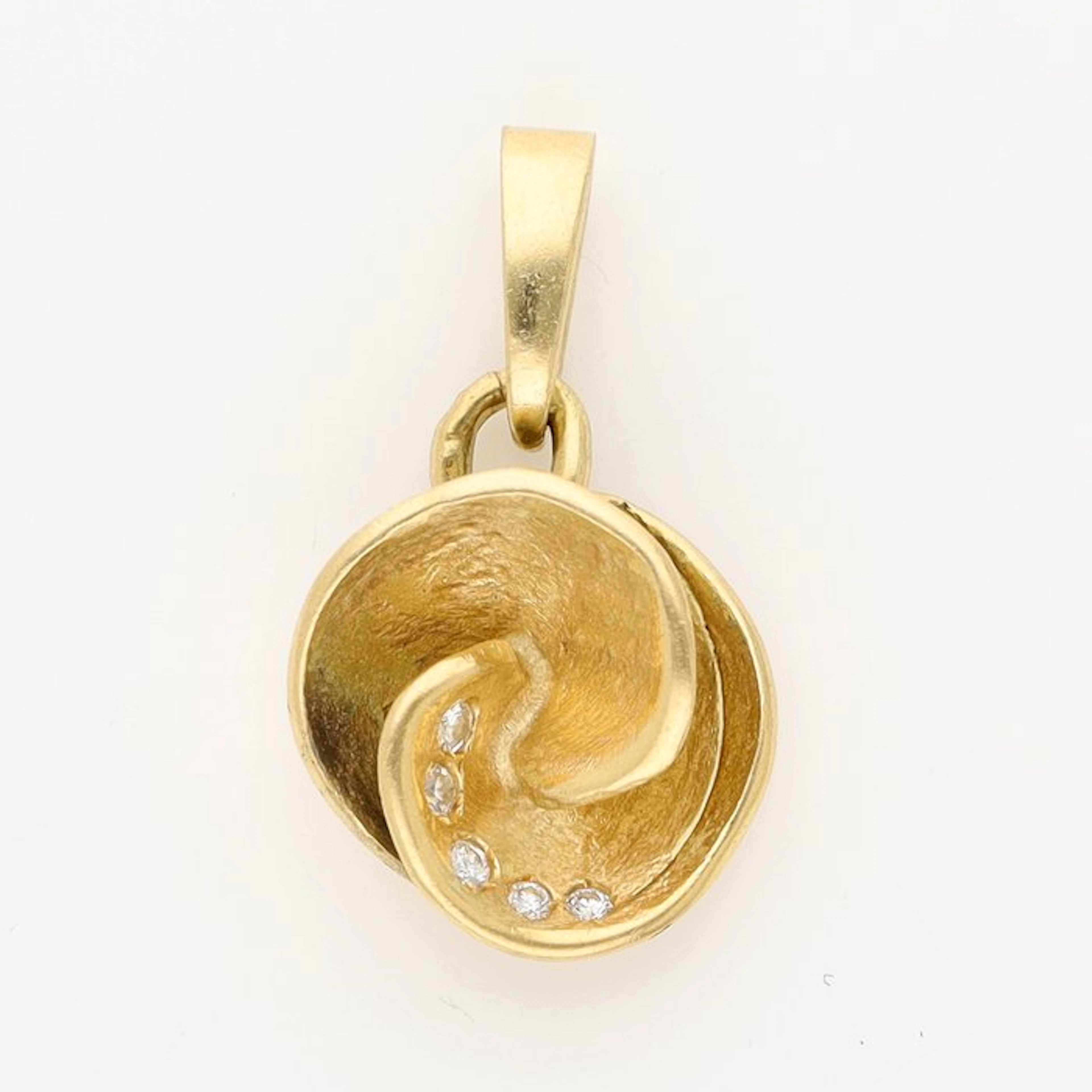 Pendant - 18 kt. Yellow gold - 0.04ct. tw. Diamond (Natural)