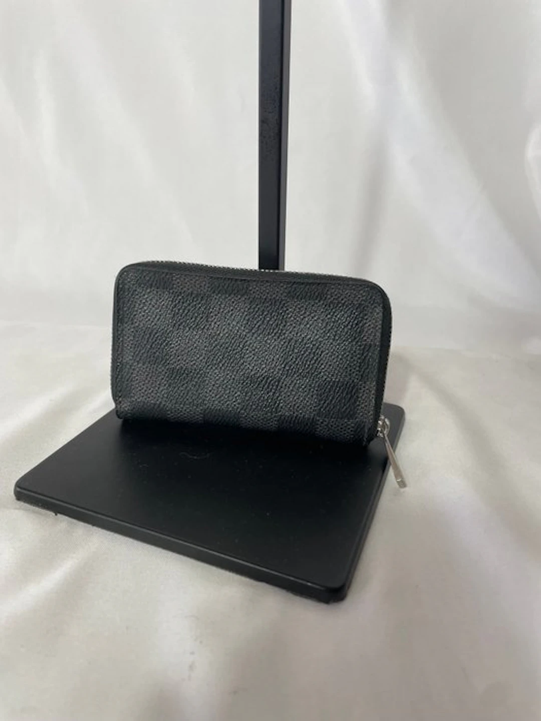 Louis Vuitton - Wallet