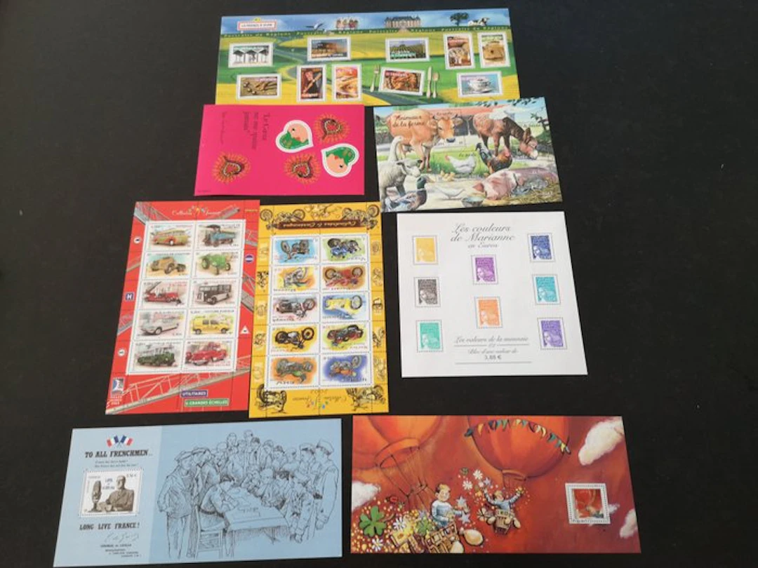 France - Set of notepads and notebooks, new** - TB