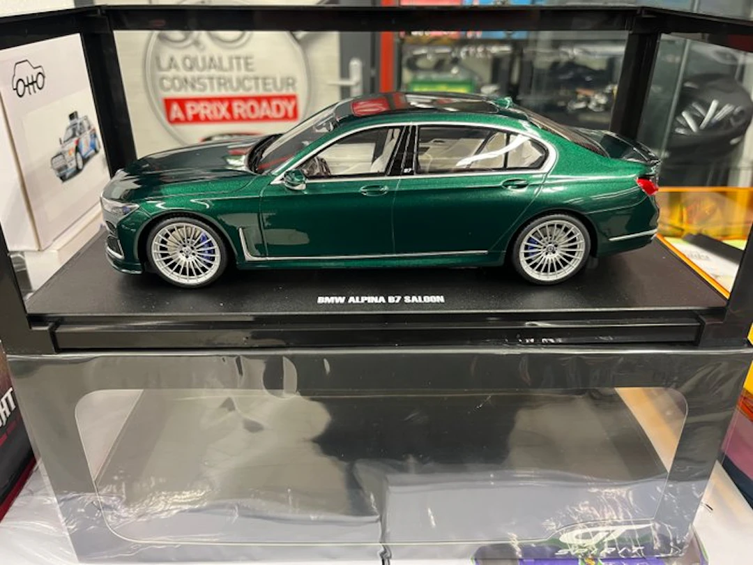 GT Spirit 1:18 - Model car - BMW Alpina B7 Saloon