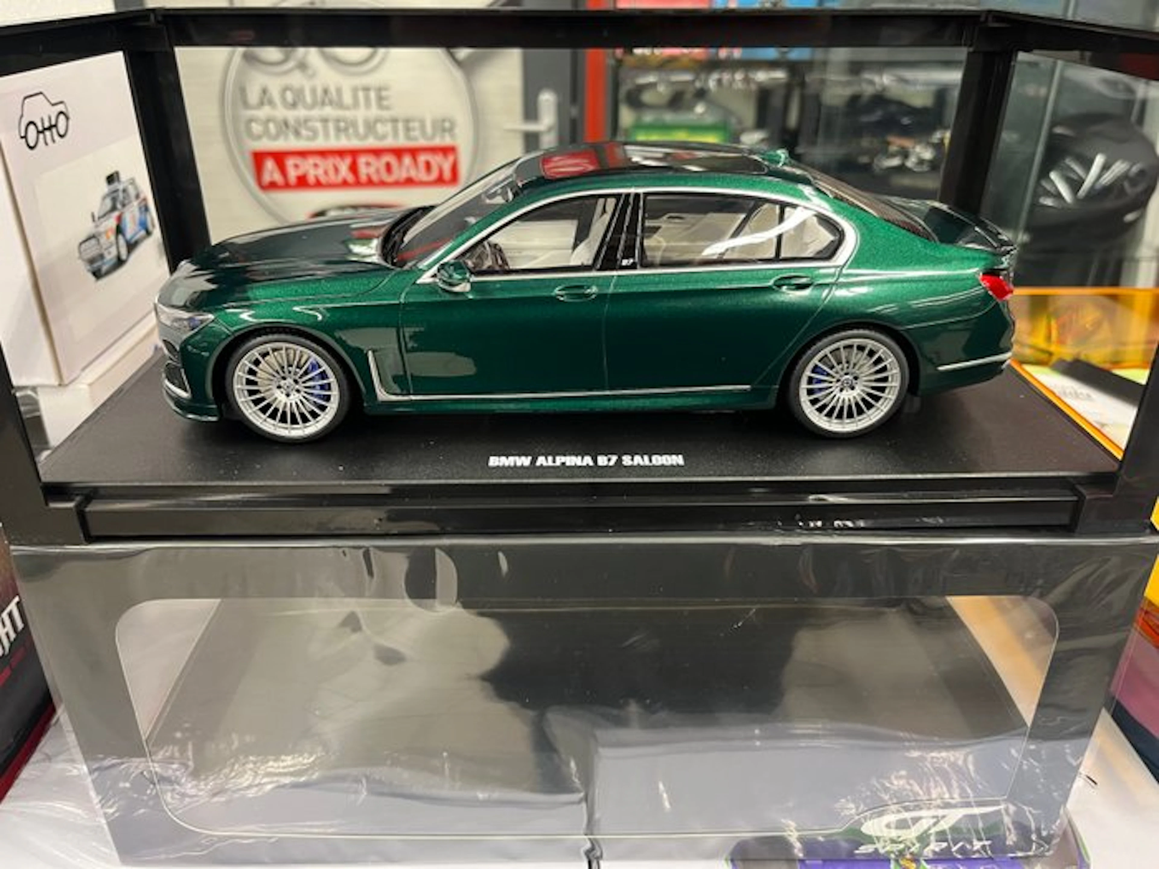 GT Spirit 1:18 - Model car - BMW Alpina B7 Saloon