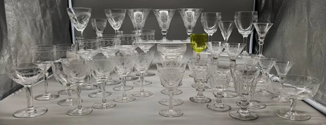 Varie marche - Drinking service (43) - Crystal