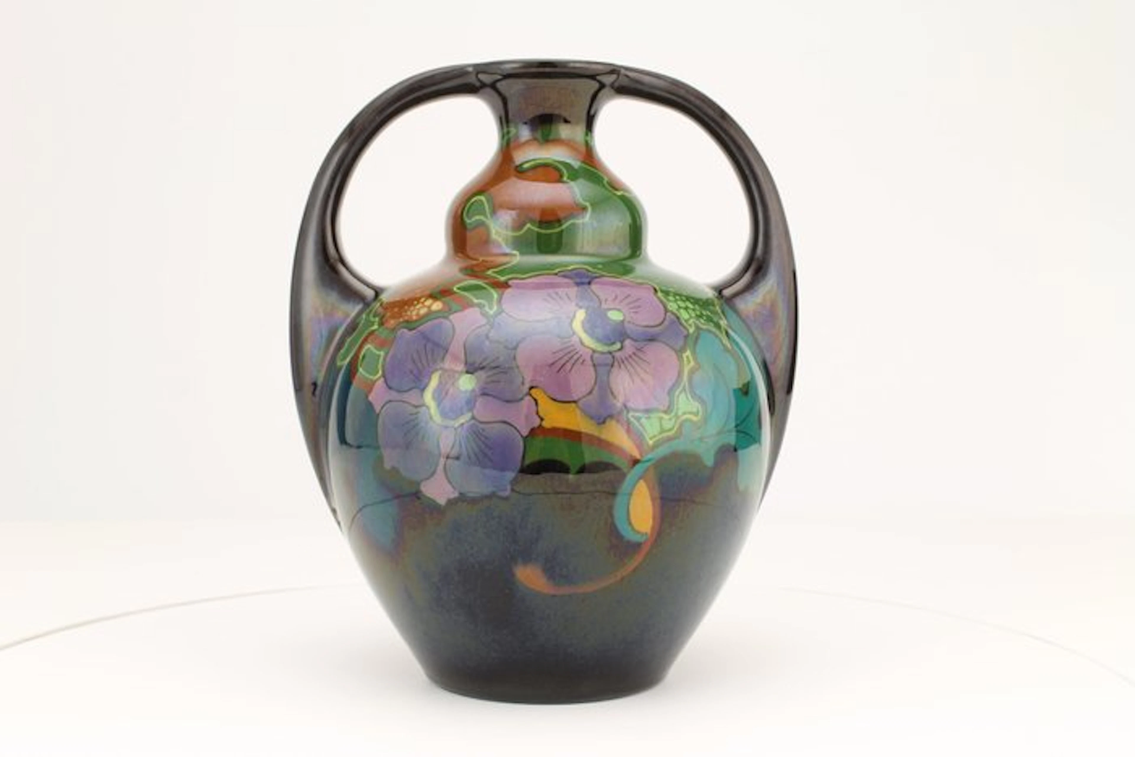 Regina Kunstaardewerkfabriek - Vase - Earthenware, Plateel - Art Nouveau