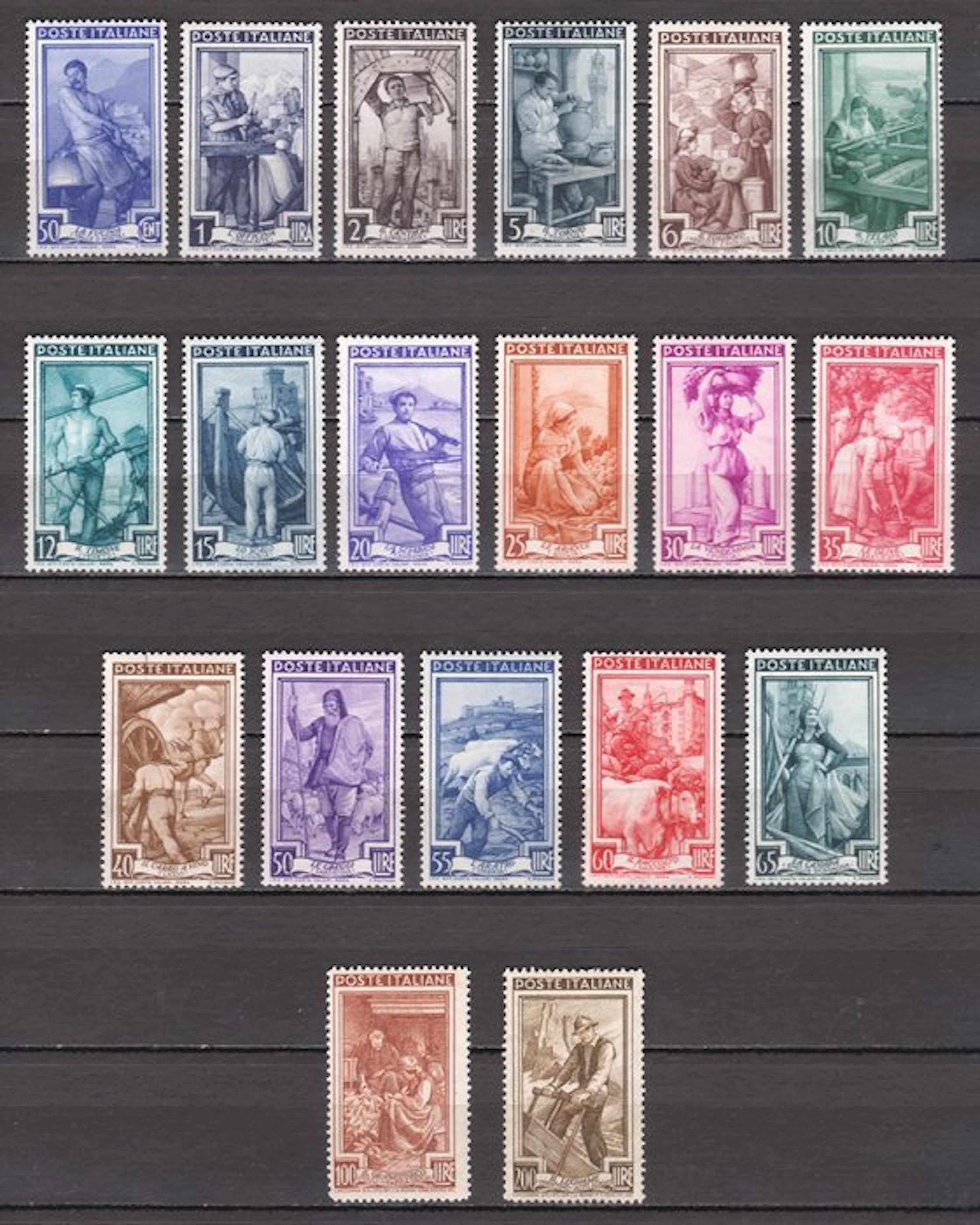 Italian Republic 1950/1950 - La Democratica - MNH** - Sassone 543/564