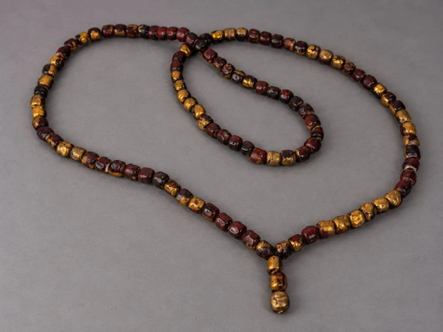 Bead - Buddhist prayer beads - Thailand