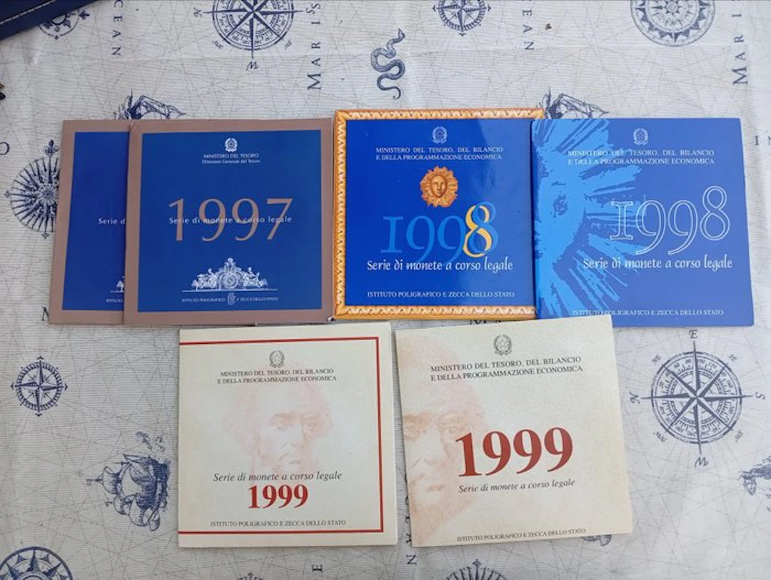 Italy, Republic Serie Divisionali FDC senza argenti (No reserve price)
